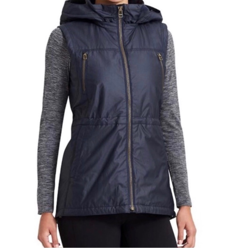 Athleta Rockview Vest Navy Medium